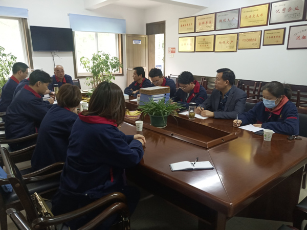 公司開(kāi)展職業(yè)衛(wèi)生管理檔案交流活動(dòng) 公司開(kāi)展職業(yè)衛(wèi)生管理檔案交流活動(dòng)