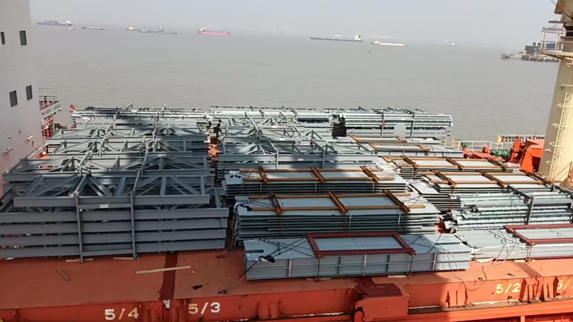 公司鋼結(jié)構(gòu)順利出口厄瓜多爾 公司鋼結(jié)構(gòu)順利出口厄瓜多爾